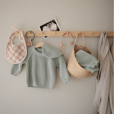 Kit De Chupetas Simétricas Lucky Mushie 6-18M Sage e Silver Gray - Uma Adição Perfeita